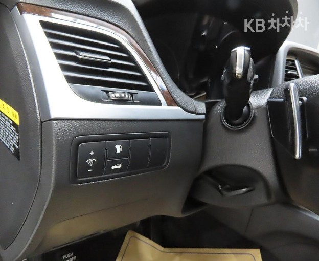 Hyundai Genesis — miniaturë 11