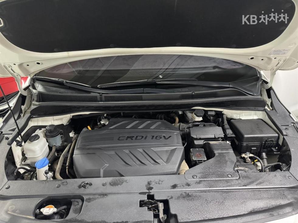 Kia Carnival — miniaturë 18