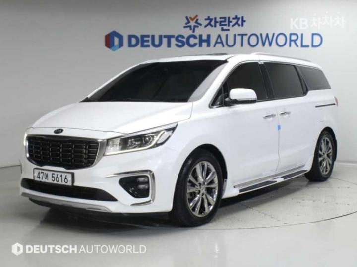 Kia Carnival 9인승 2.2 디젤 노블레스 스페셜 — foto 1