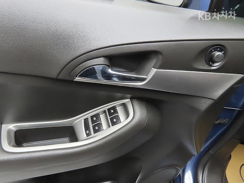 Chevrolet Orlando — miniaturë 12