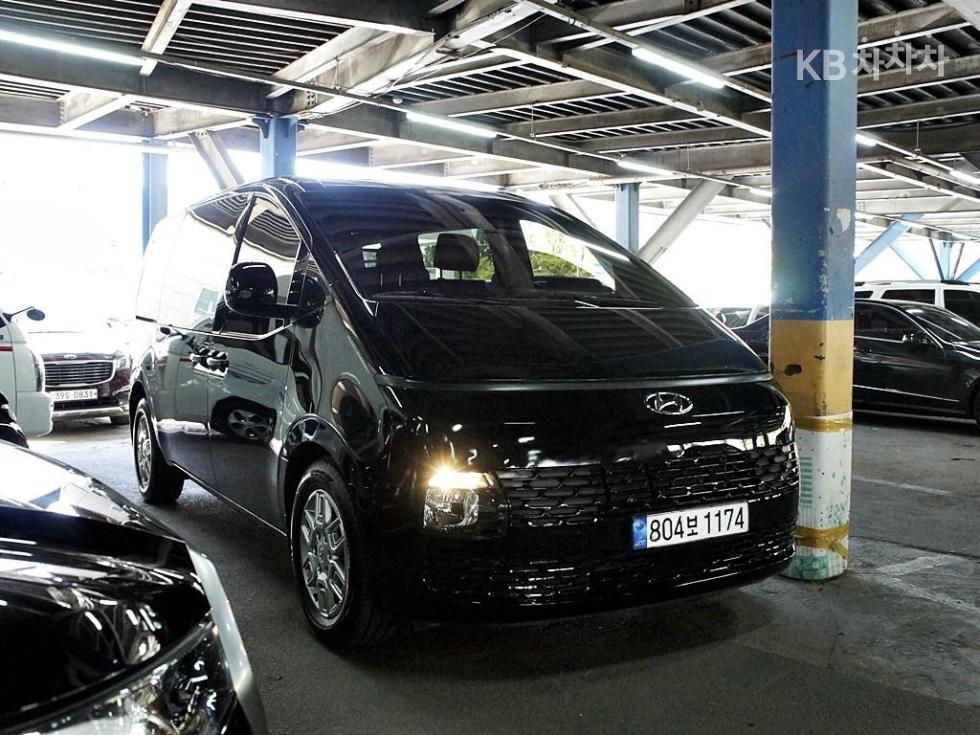 Hyundai Staria — miniaturë 2