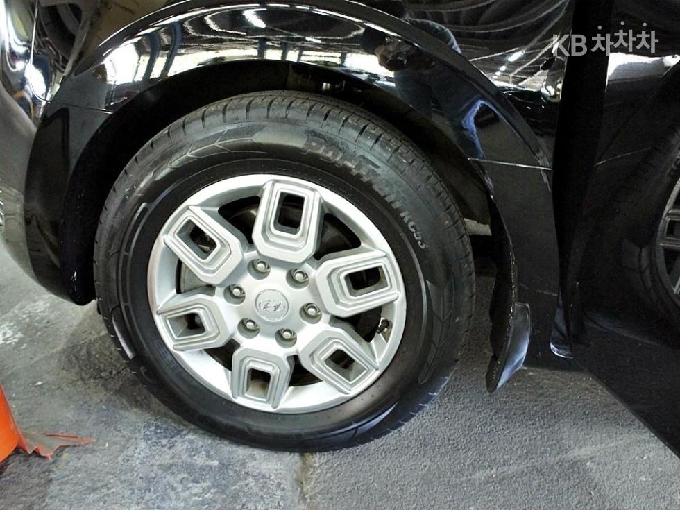 Hyundai Staria — miniaturë 19