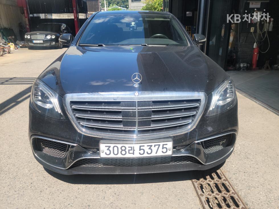 مرسيدس S-Class