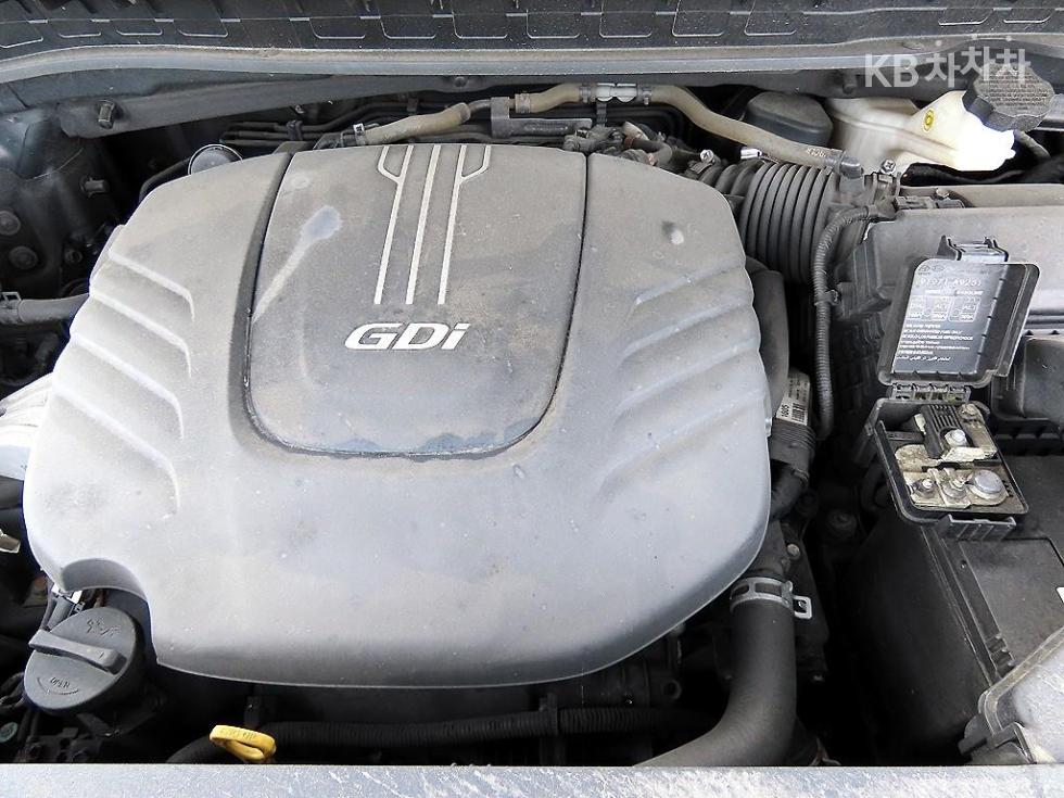 Kia Carnival — miniaturë 19