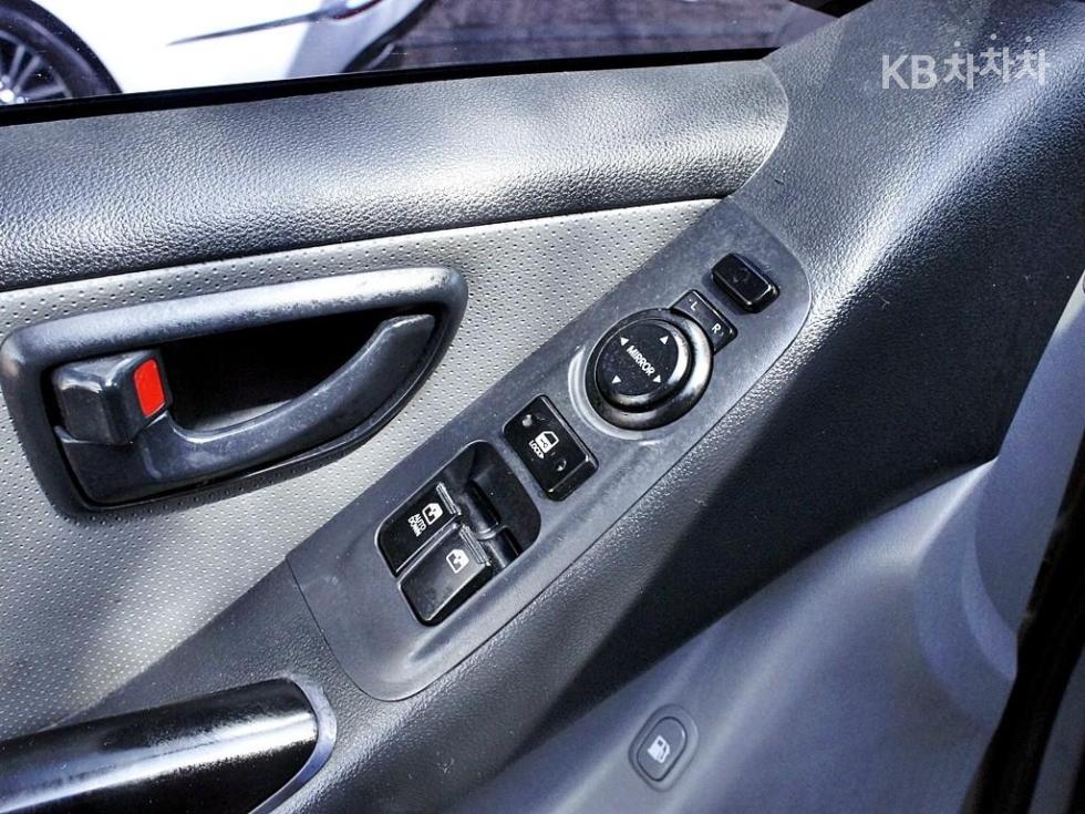 Hyundai Starex — miniaturë 13