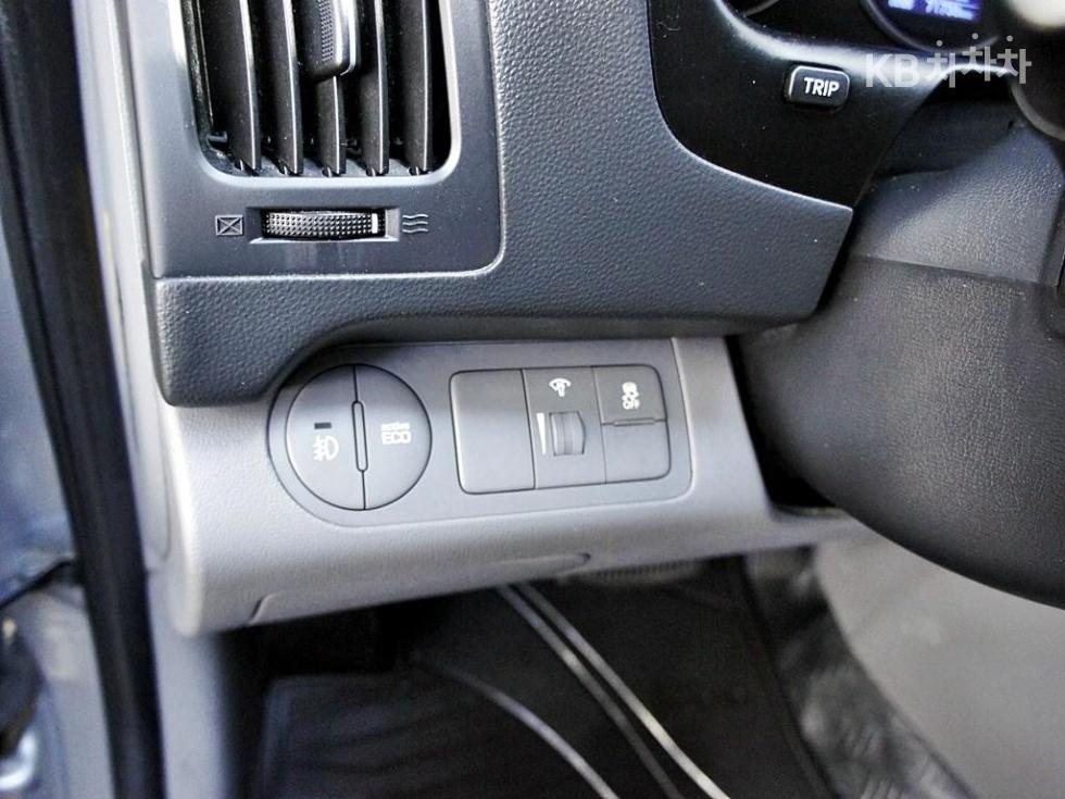 Hyundai Starex — miniaturë 14