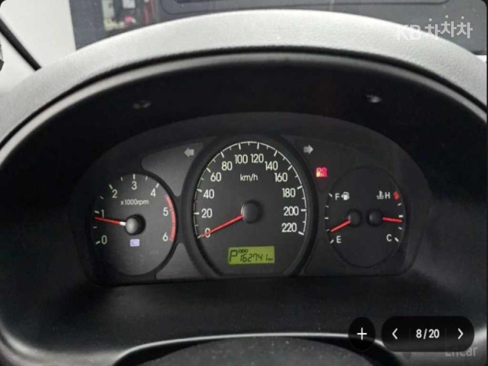 Hyundai Starex — miniaturë 5