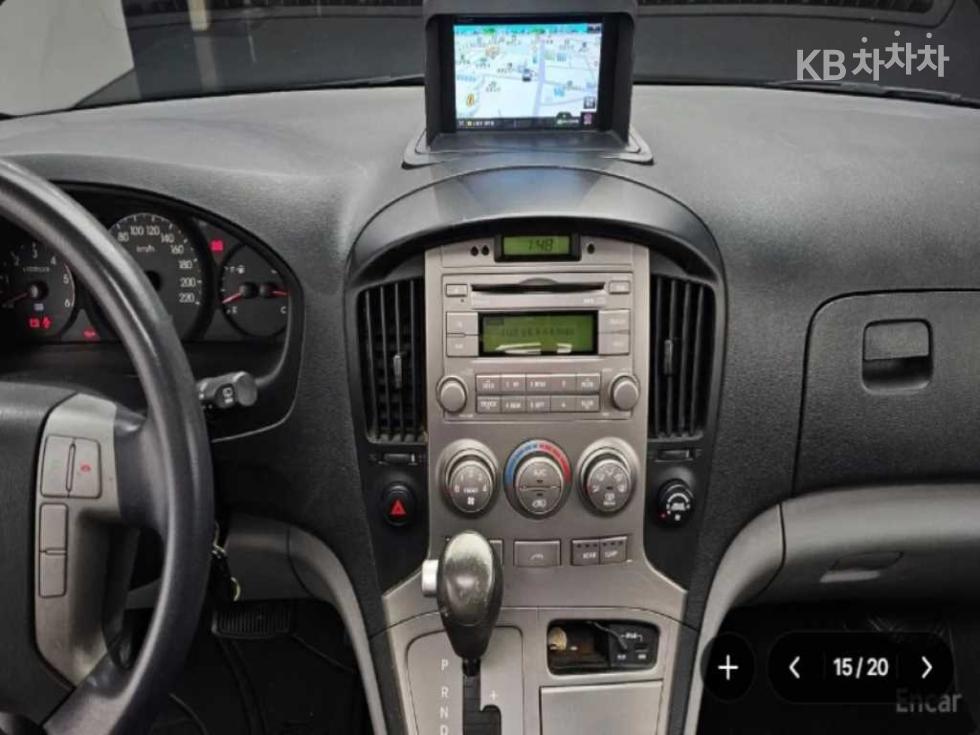 Hyundai Starex — miniaturë 7