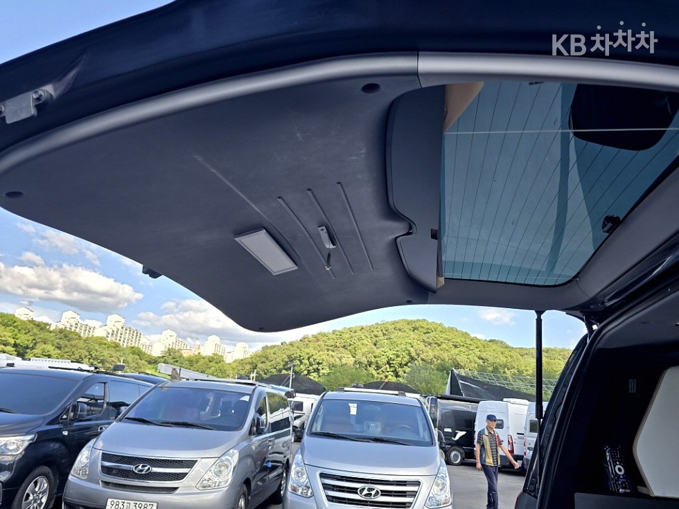 Hyundai Starex — miniaturë 19