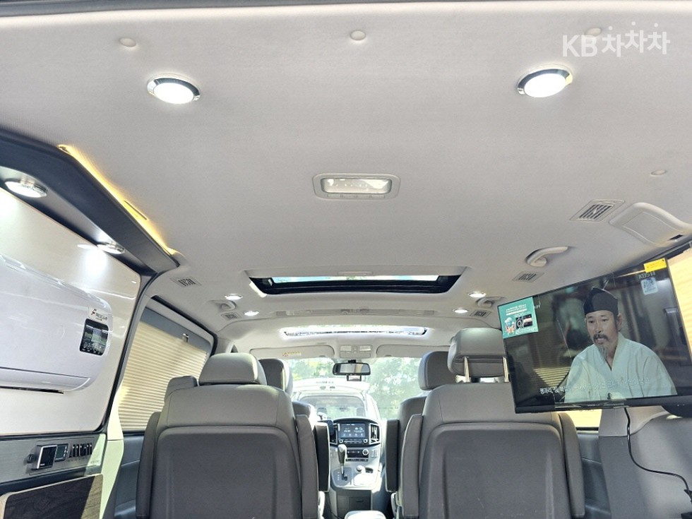 Hyundai Starex — miniaturë 22