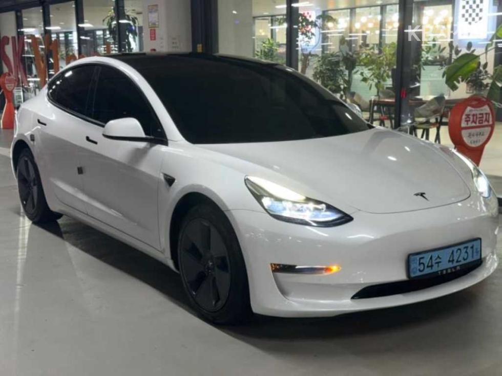 تيسلا Model 3