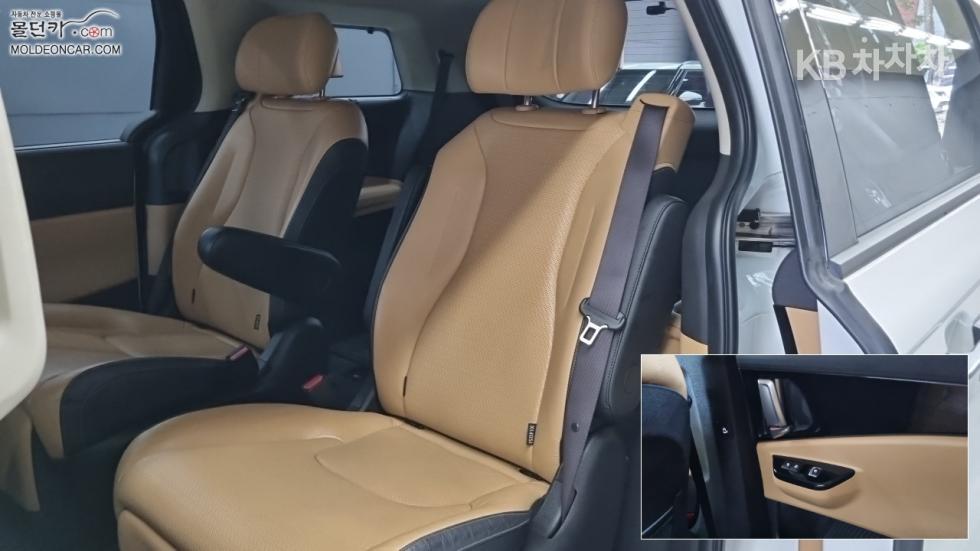 Kia Carnival — miniaturë 10