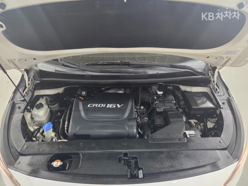 Kia Carnival — miniaturë 19