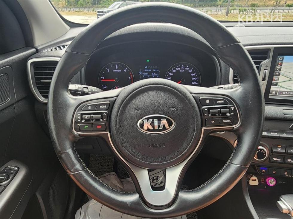 Kia Sportage — miniaturë 7