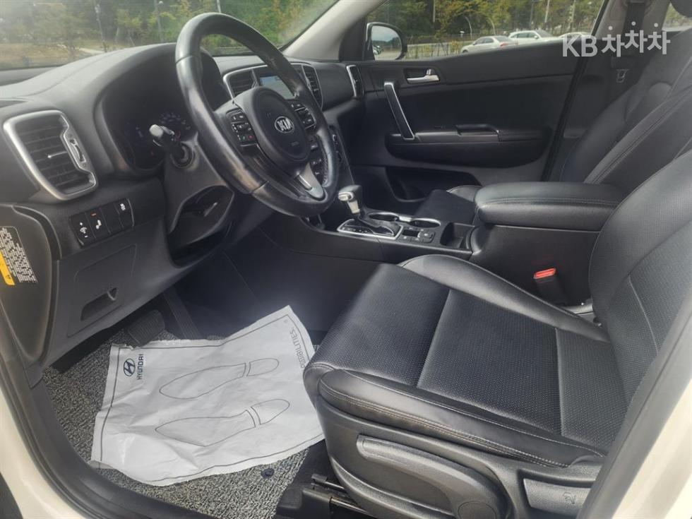 Kia Sportage — miniaturë 13