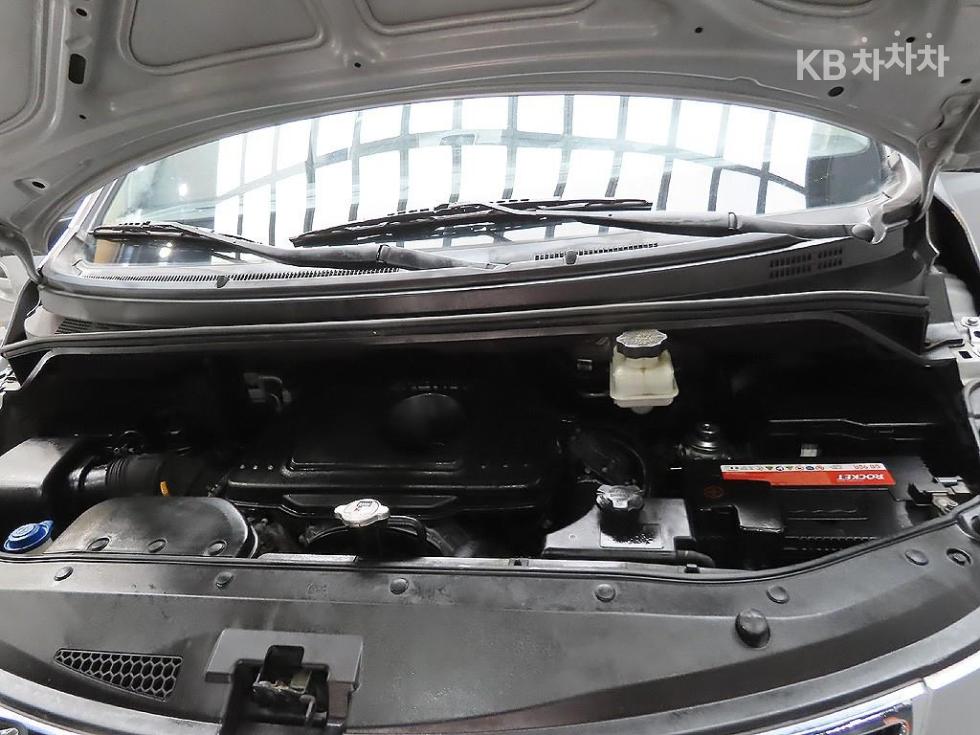 Hyundai Starex — miniaturë 8