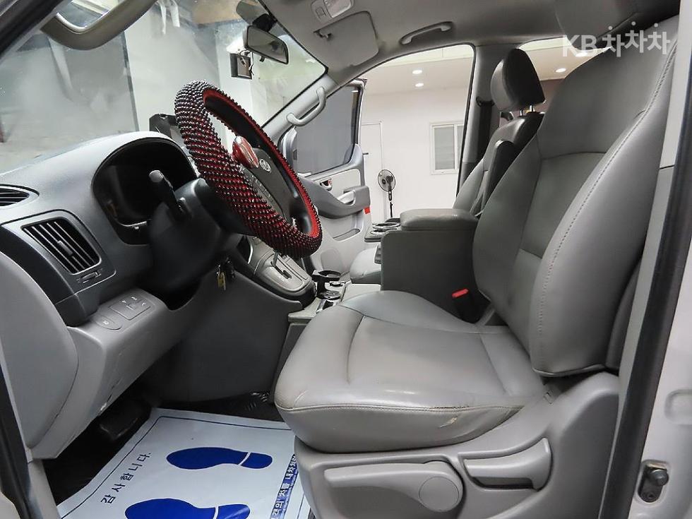 Hyundai Starex — miniaturë 12