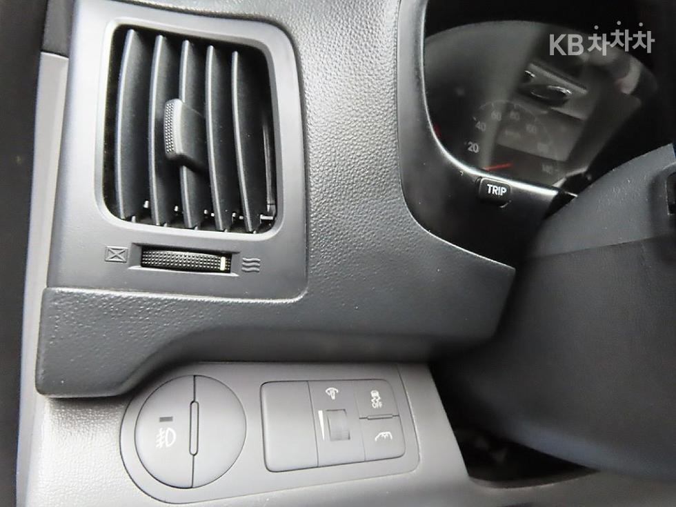 Hyundai Starex — miniaturë 14