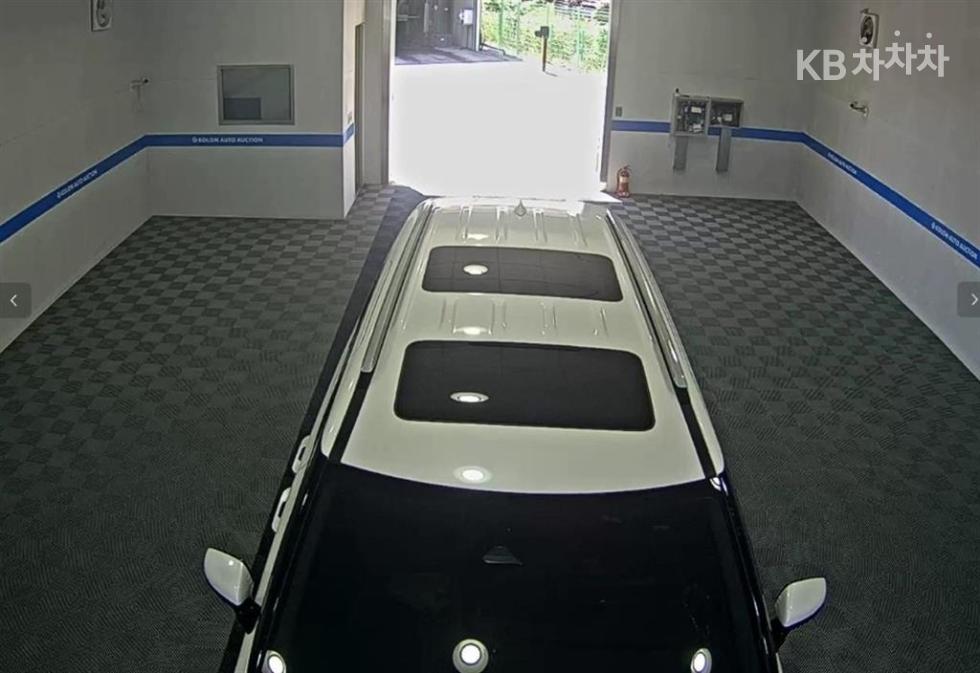 Kia Carnival — miniaturë 6