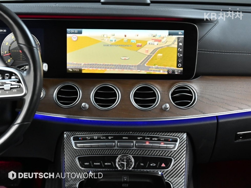 Mercedes-Benz E-klasse — miniaturë 14