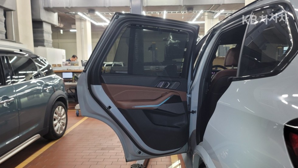 BMW X5 — miniaturë 9