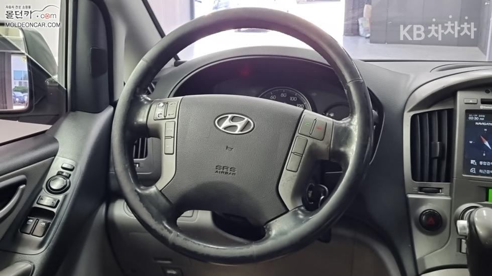 Hyundai Starex — miniaturë 9