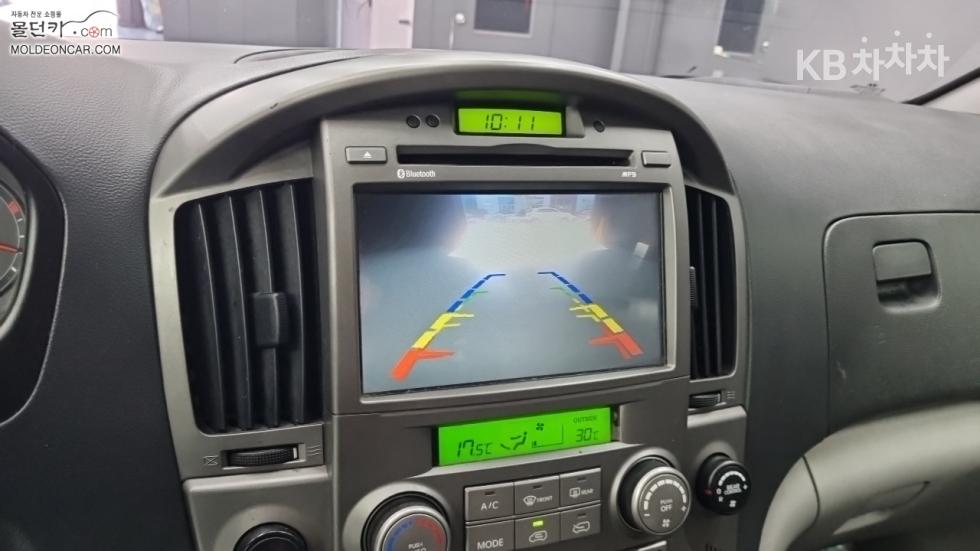 Hyundai Starex — miniaturë 11