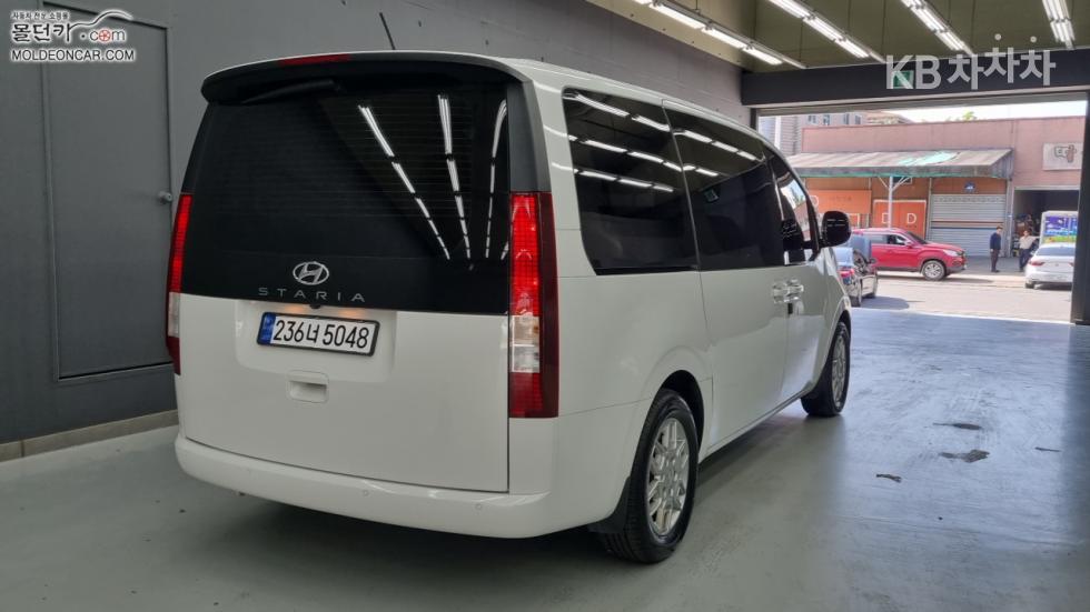 Hyundai Staria — miniaturë 2