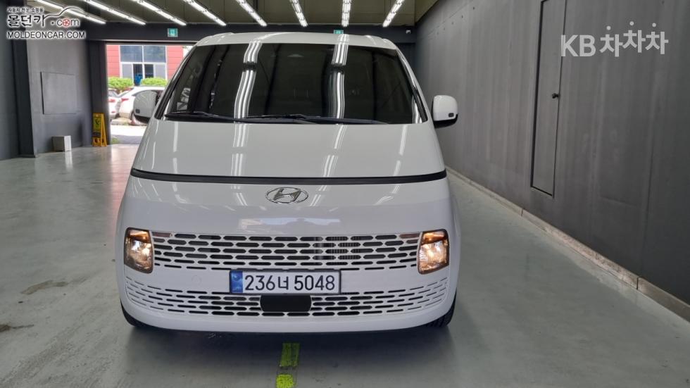 Hyundai Staria — miniaturë 3
