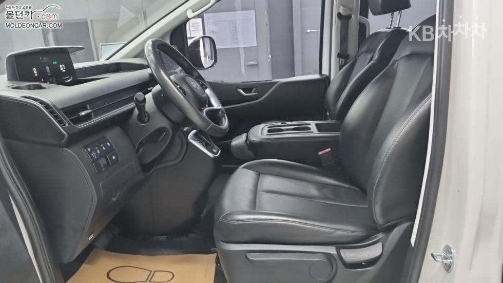 Hyundai Staria — miniaturë 9