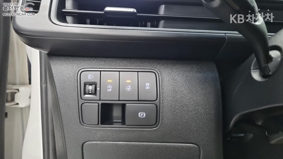 Hyundai Staria — miniaturë 16