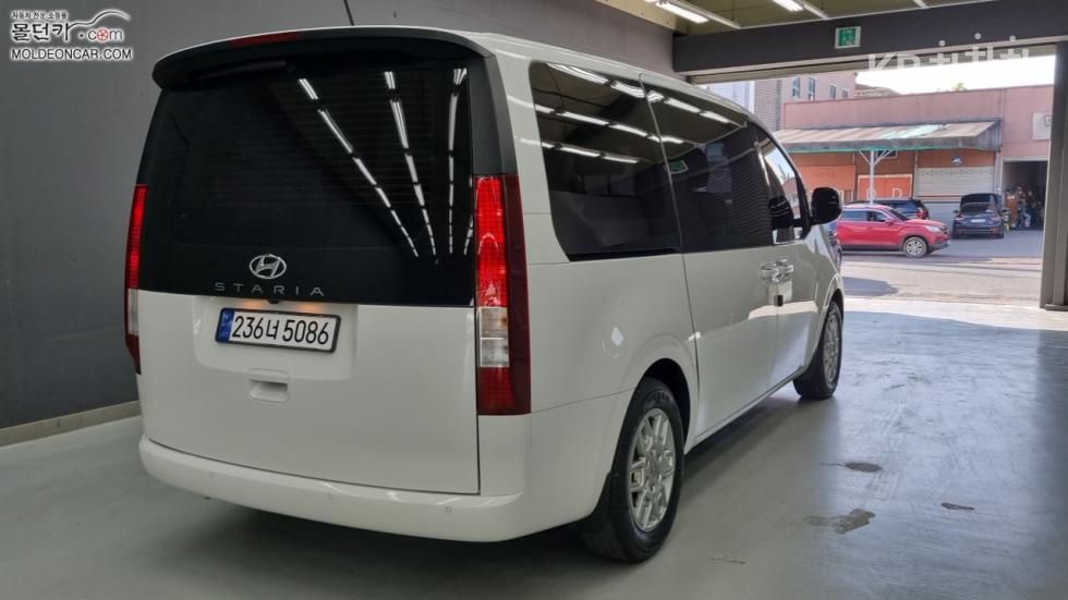 Hyundai Staria — miniaturë 2