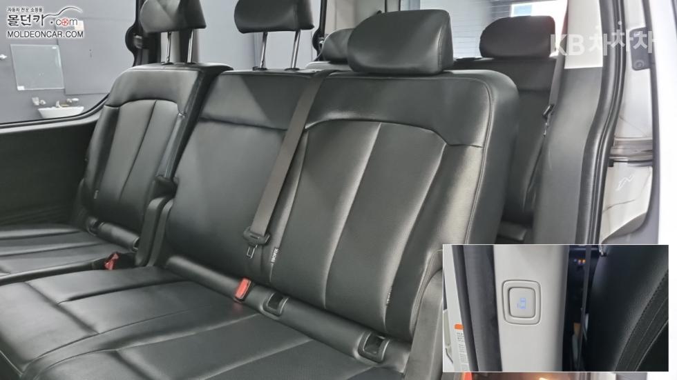 Hyundai Staria — miniaturë 10