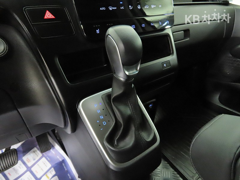 Hyundai Staria — miniaturë 9