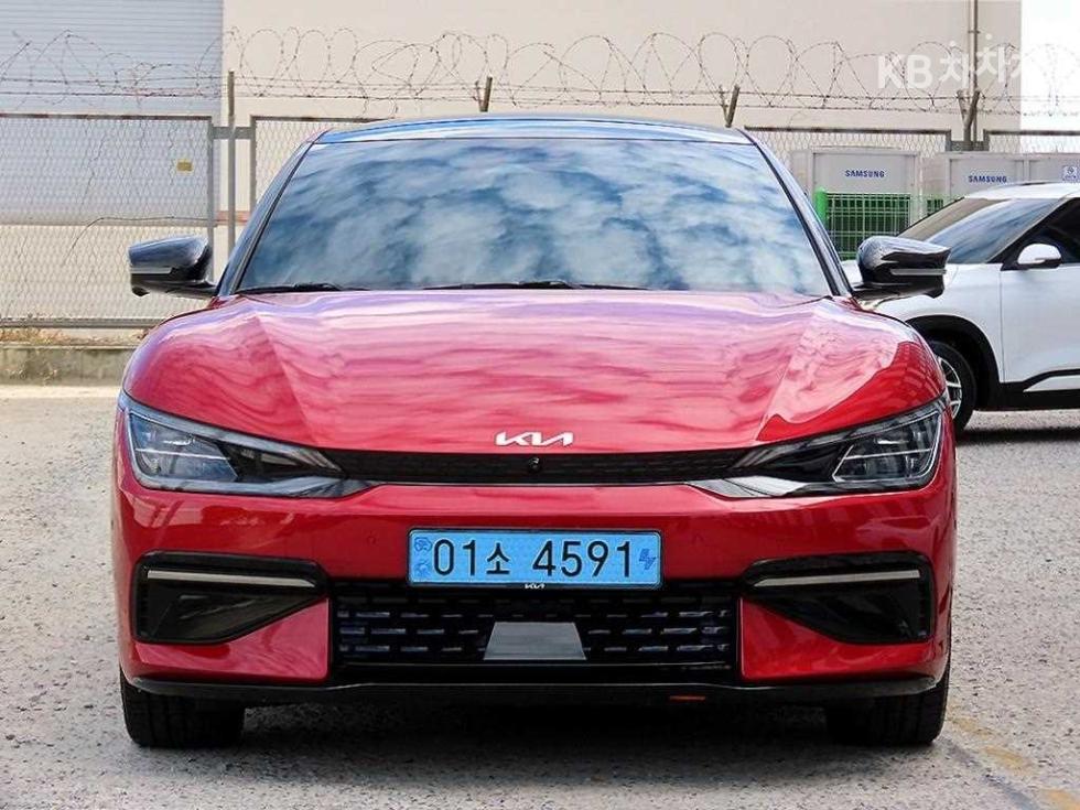 기아 EV6 2021년식 기아 EV6 롱 레인지 2WD GT-Line