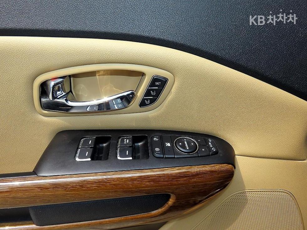 Kia — miniaturë 11