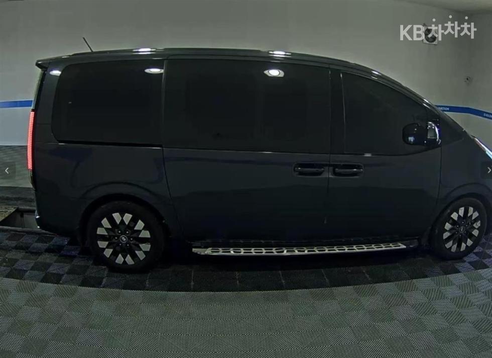 Hyundai Staria — miniaturë 3