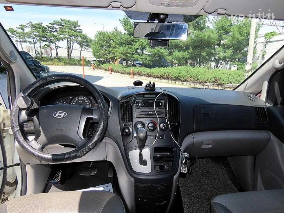 Hyundai Starex — miniaturë 7