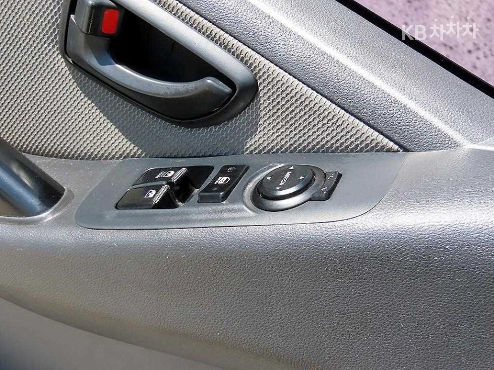 Hyundai Starex — miniaturë 11