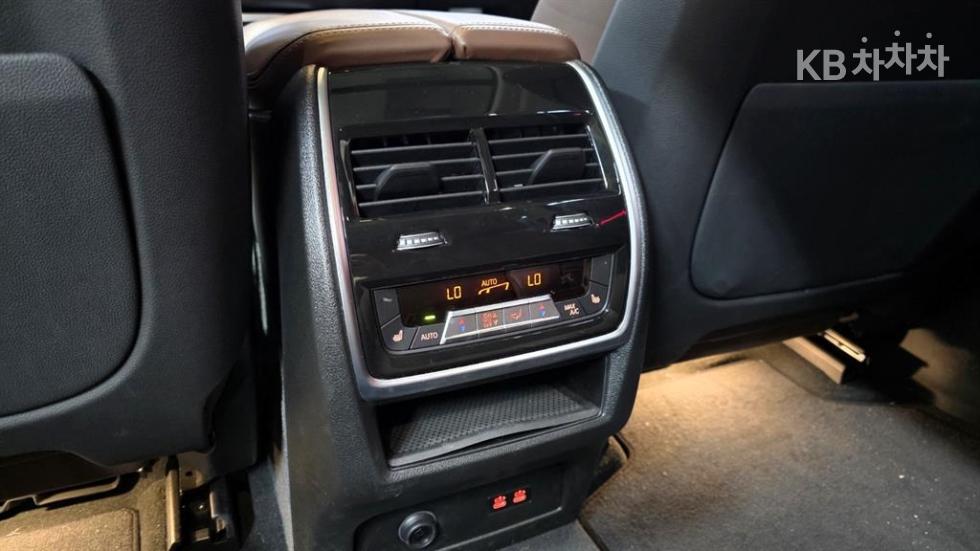 BMW X5 — miniaturë 10