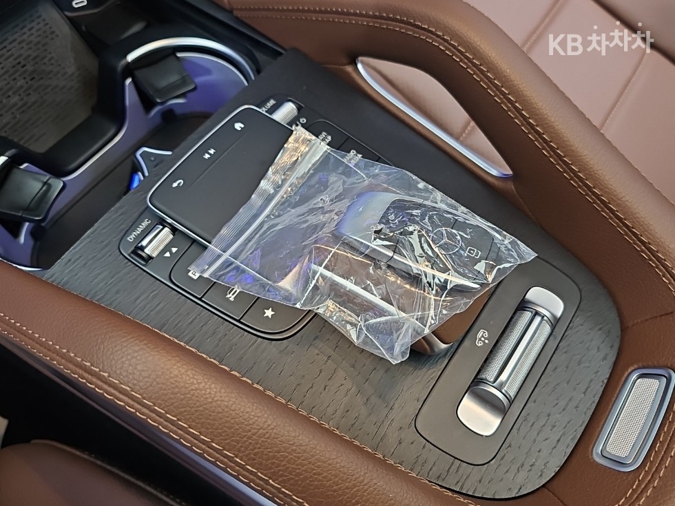 Mercedes-Benz GLE — miniaturë 15