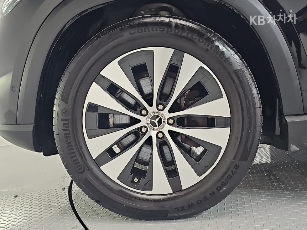 Mercedes-Benz GLE — miniaturë 28