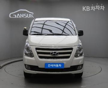 Hyundai Starex 12인승 LPi 왜건 CVX 스마트 — foto 1