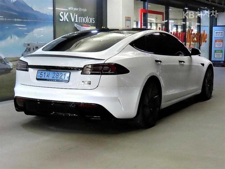 Tesla Model S — miniaturë 4