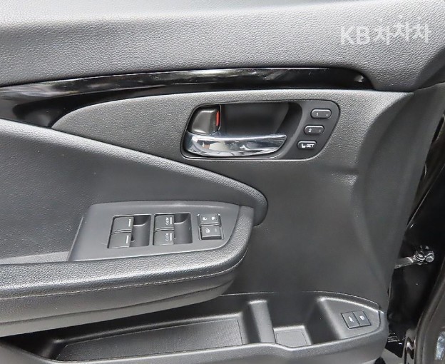 Honda Pilot — miniaturë 11