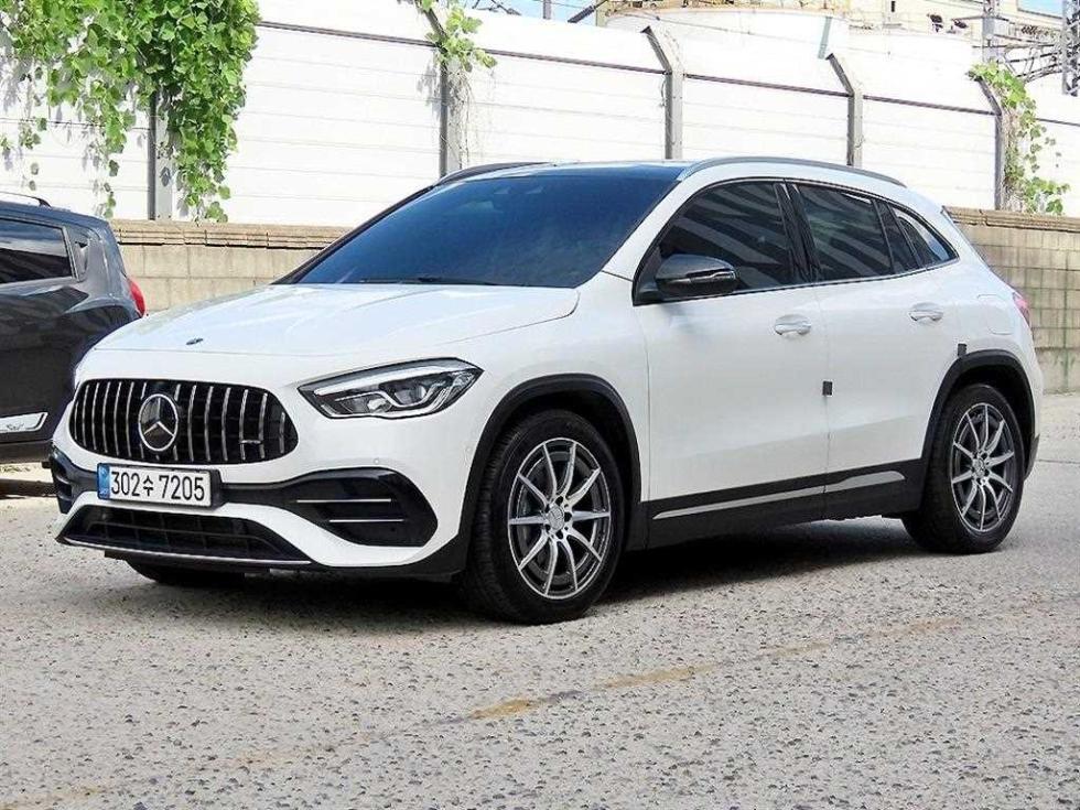 Mercedes-Benz GLA-Class BASE MODEL — фото 2