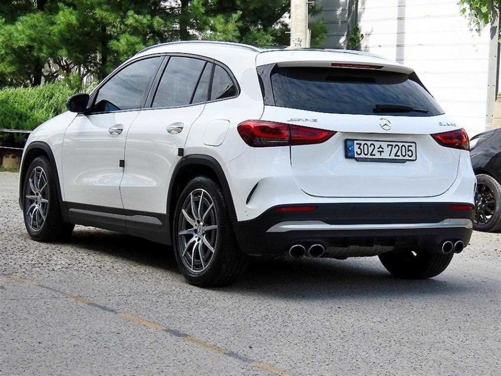 Mercedes-Benz GLA-Class BASE MODEL — фото 3