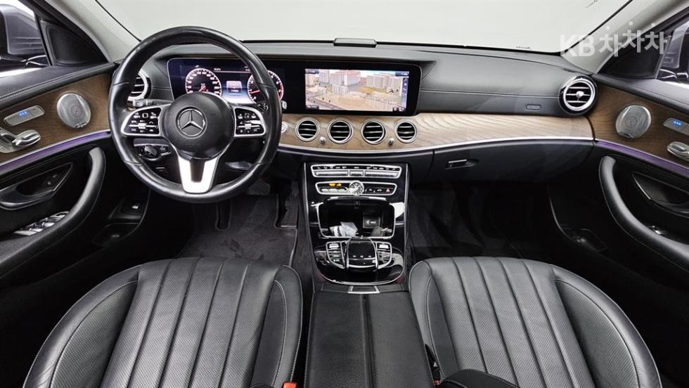 Mercedes-Benz E-klasse — miniaturë 9