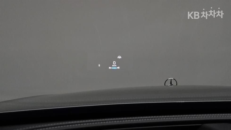 Mercedes-Benz E-klasse — miniaturë 15