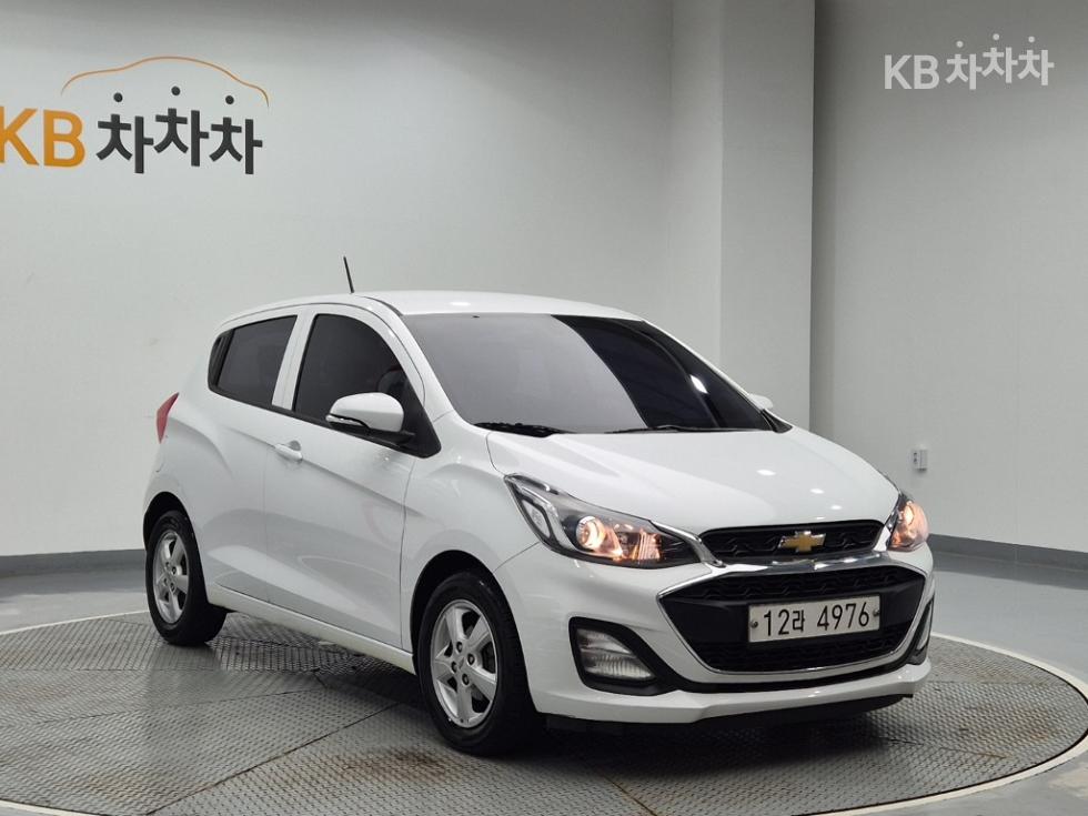 GM Korea Chevrolet Spark BASE MODEL — фото 4